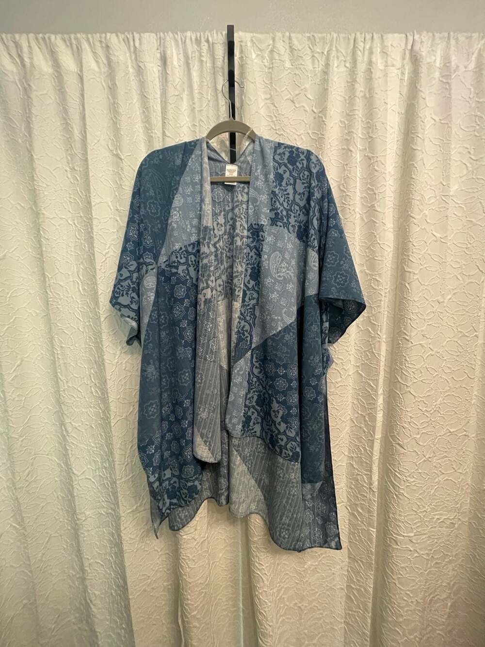 Blue Patchwork Kimono Cardigan One Size Lightweight Paisley Open Front RN 52469